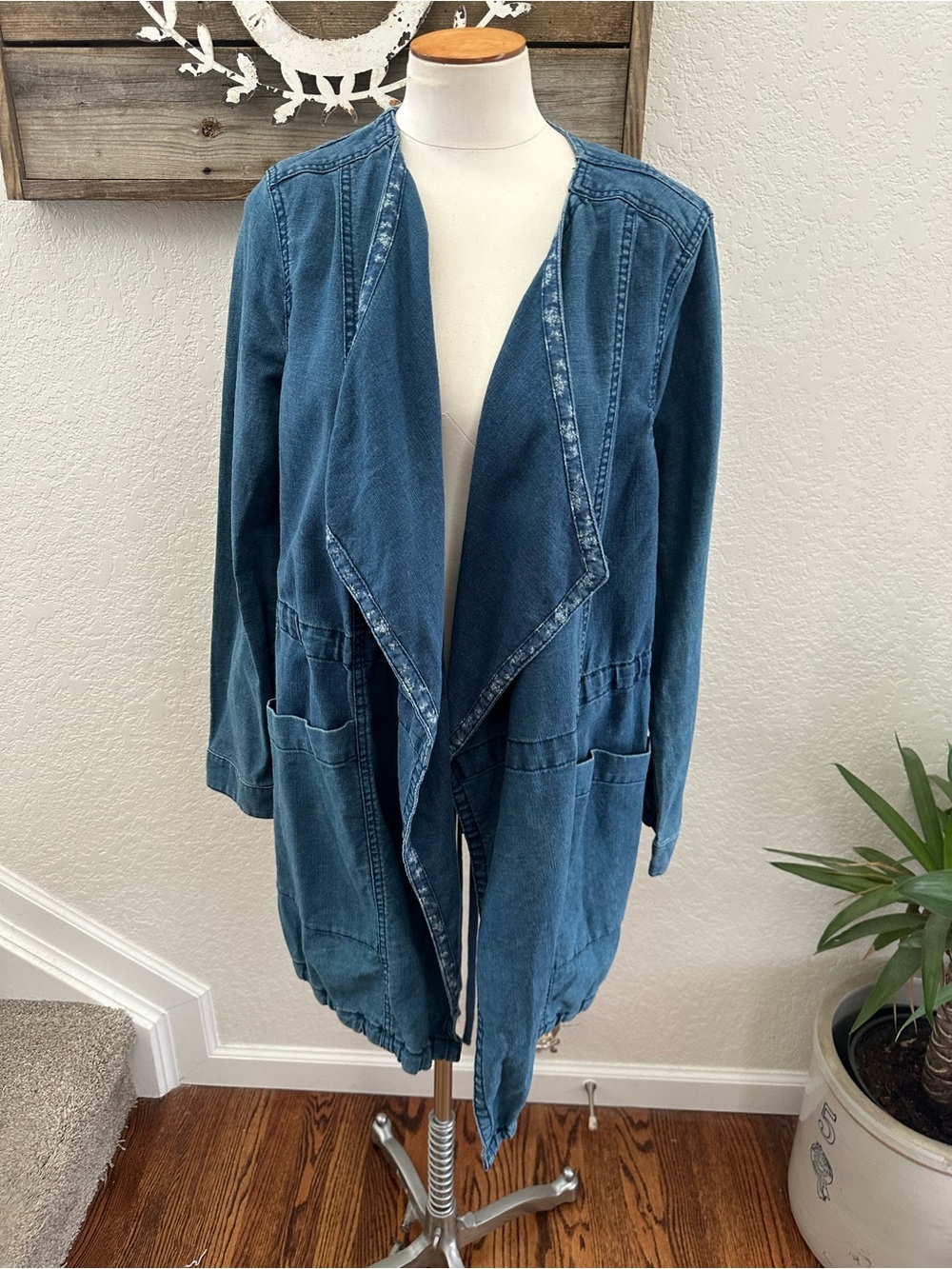 Anthropologie Hei Hei denim open front chambray jacket ladies size M